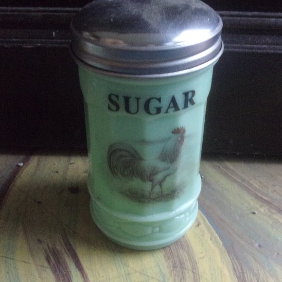 Jadeite sugar shaker pourer restaurant style chicken - Picture 1 of 1